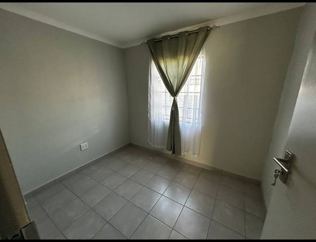 3 BEDROOM FREEHOLD FOR SALE IN MAMELODI EAST